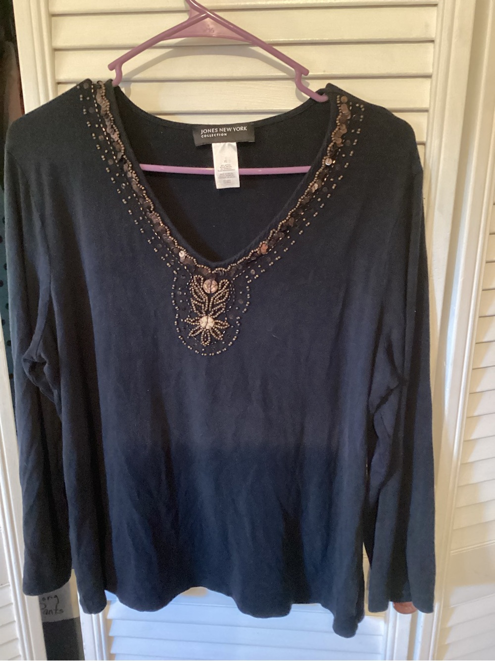 Jones New York Black Embellished V-Neck Long Sleeve Top